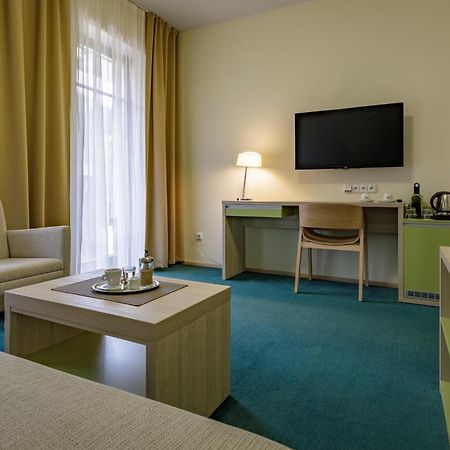 Peras Wellness Hotel Ludvíkov Exteriör bild